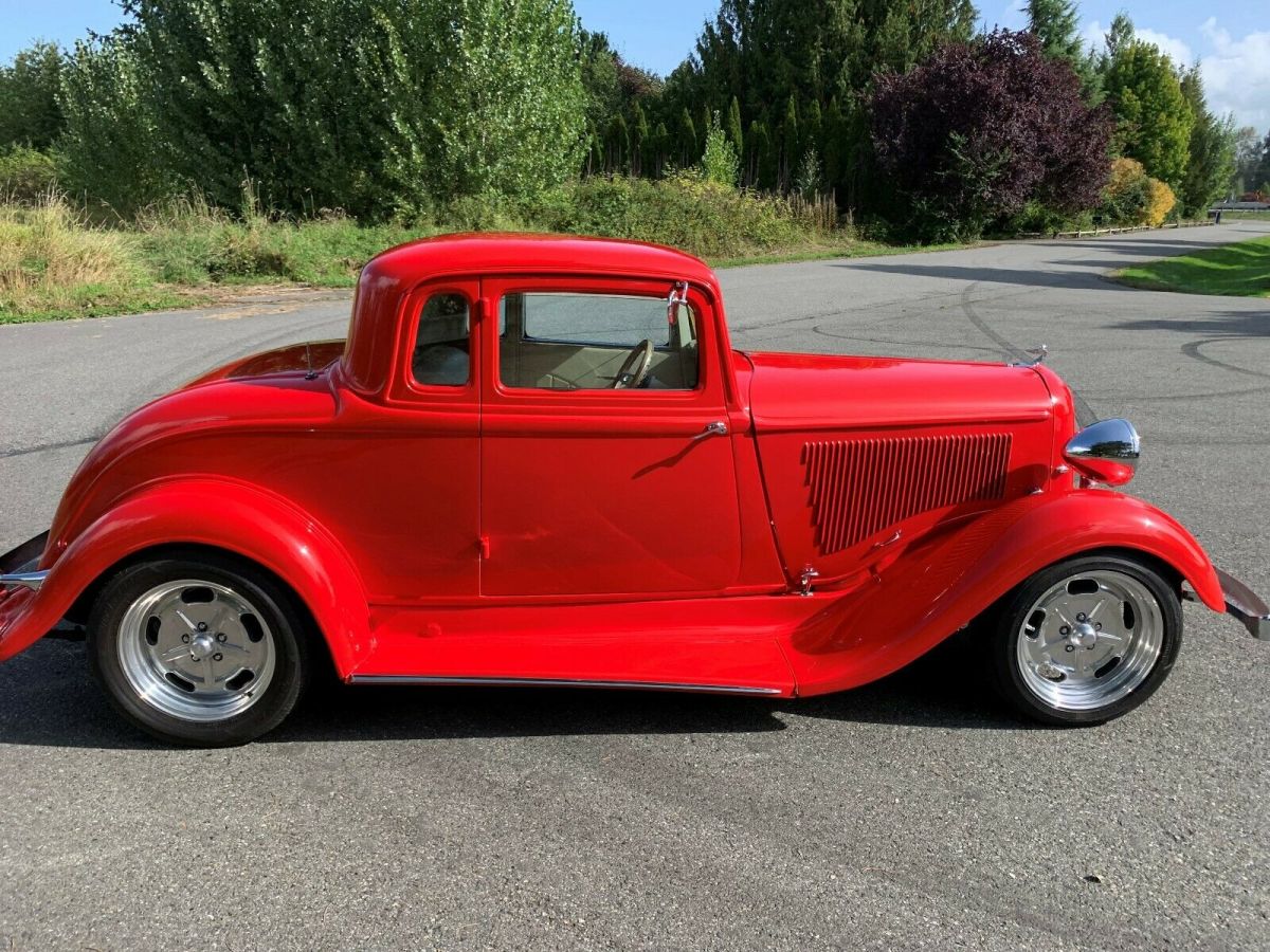 1933 Plymouth Custom - photo 3
