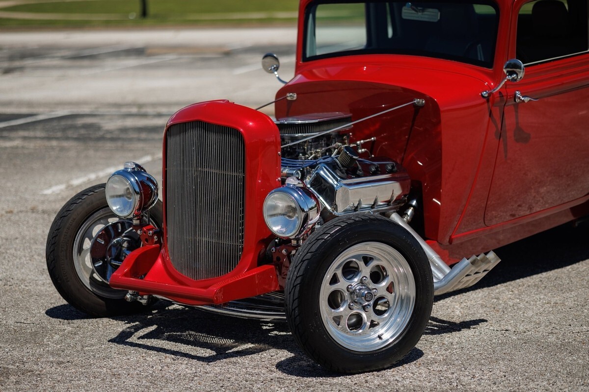 1933 Plymouth Custom HEMI Coupe - photo 11