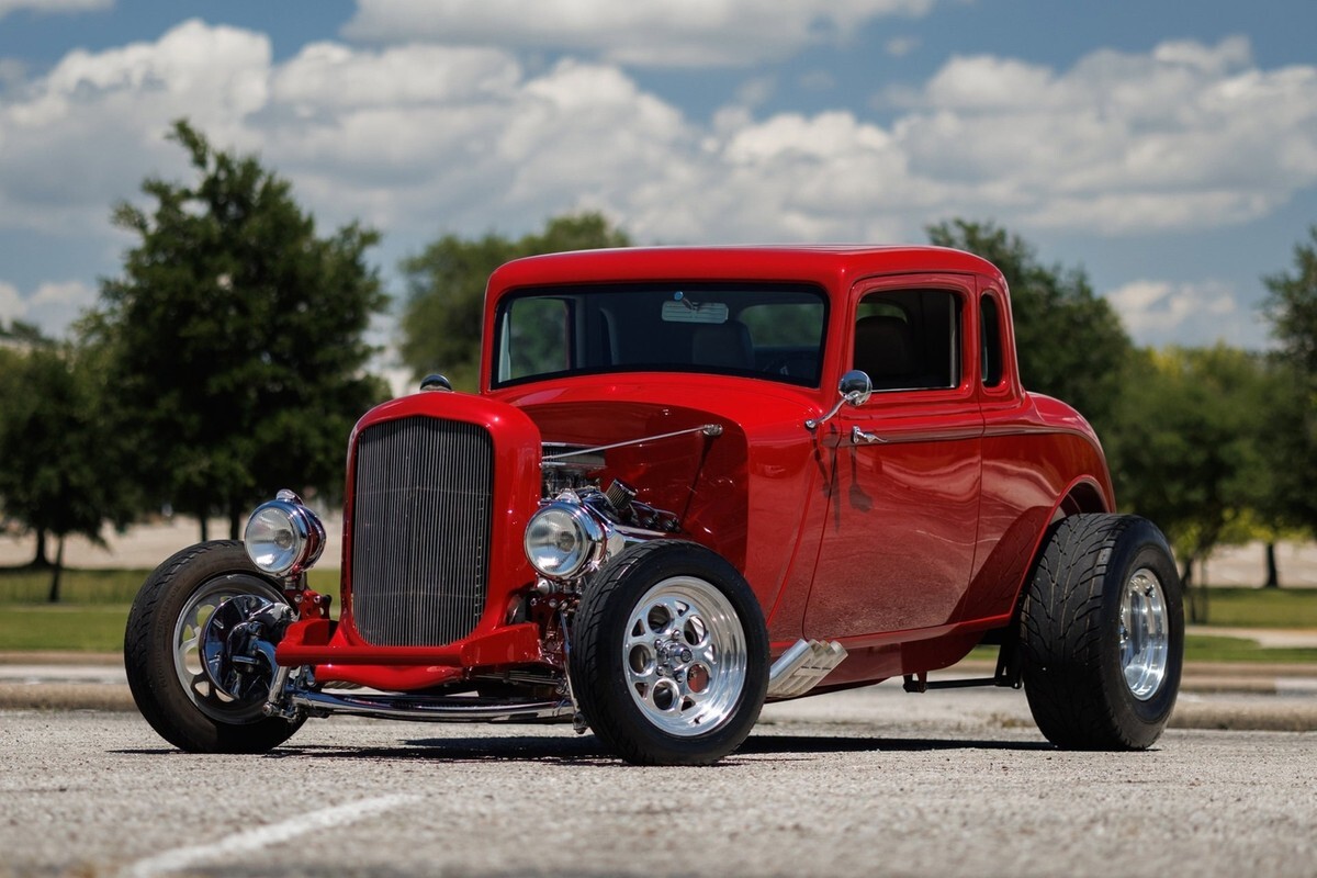 1933 Plymouth Custom HEMI Coupe - photo 3