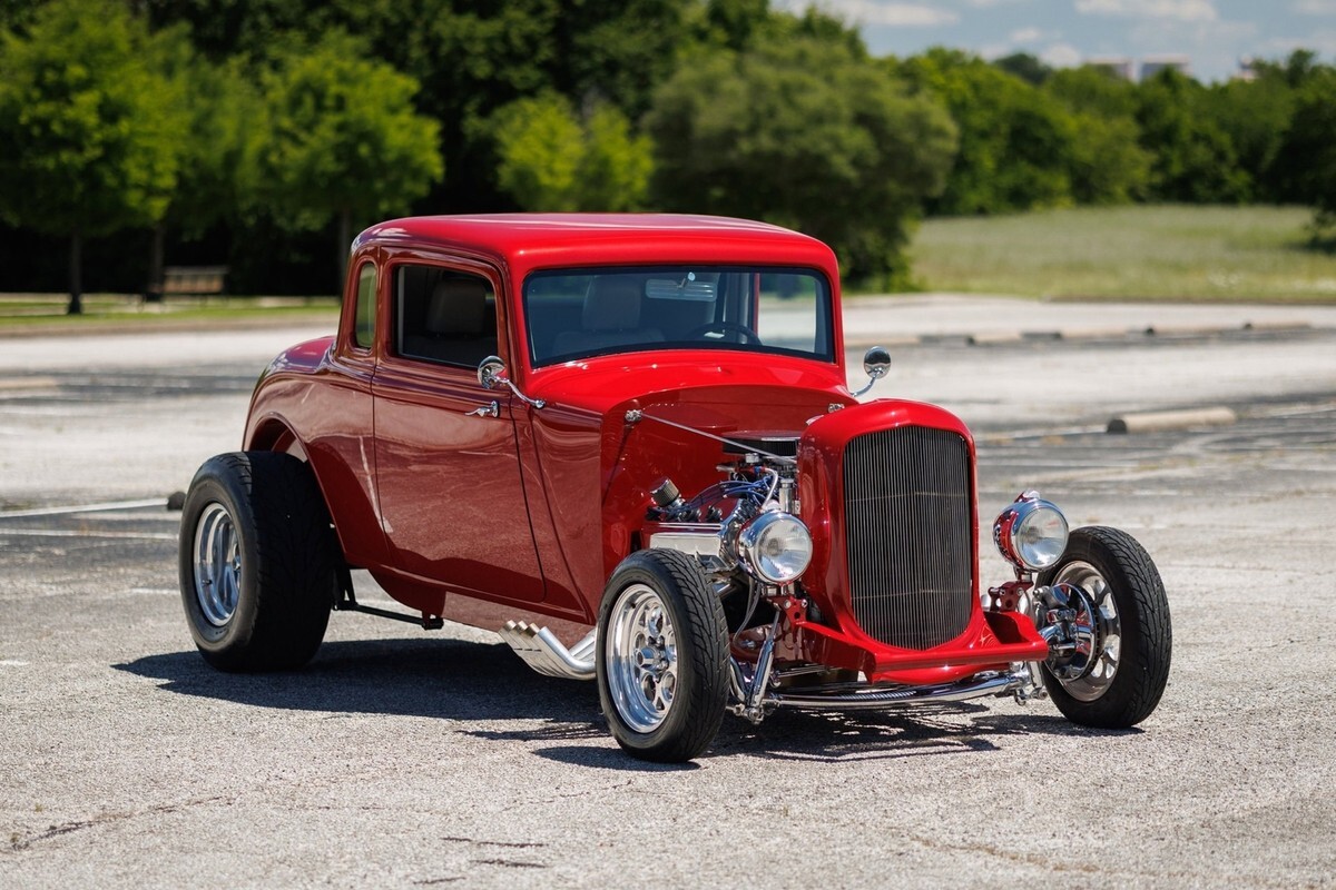 1933 Plymouth Custom HEMI Coupe - photo 6
