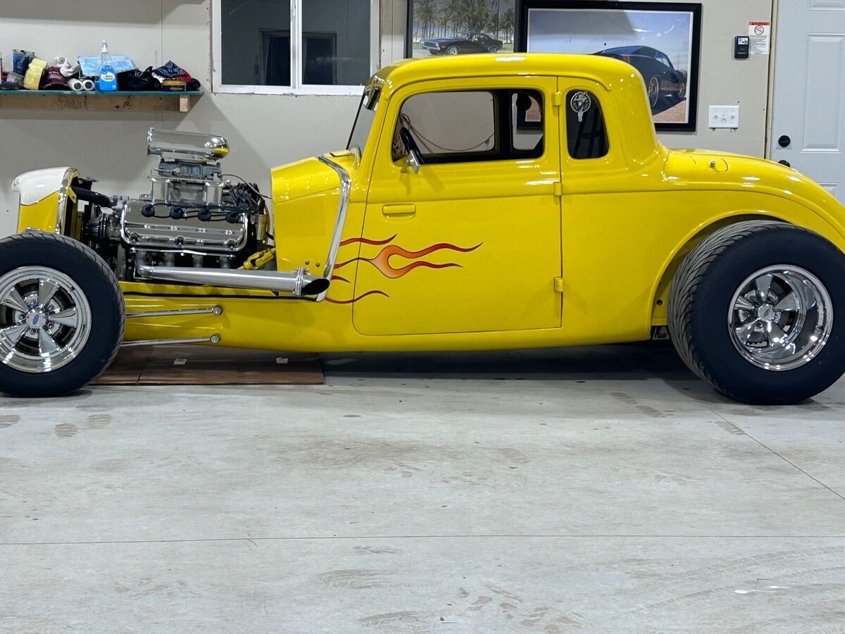 1933 Plymouth Model PC 5 window - photo 3