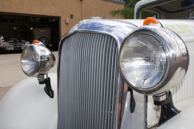 1933 Plymouth Model PD DeLuxe Rumble Seat - photo 9