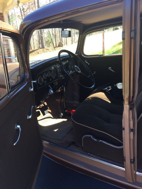 1933 Pontiac 4-Door Sedan - photo 5