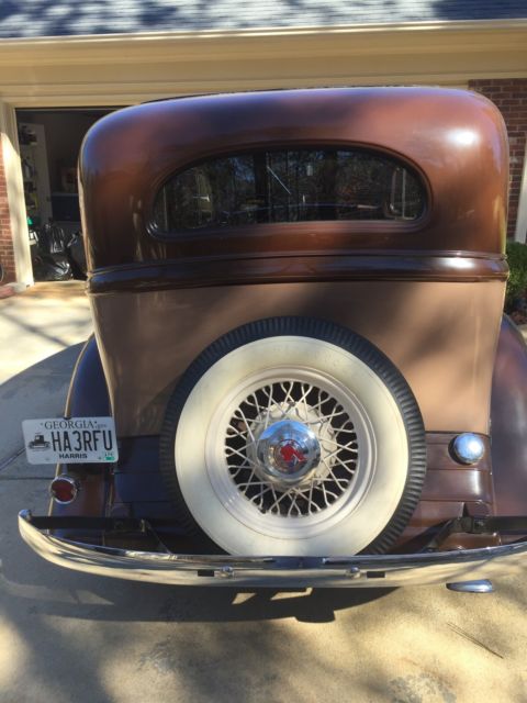 1933 Pontiac 4-Door Sedan - photo 9
