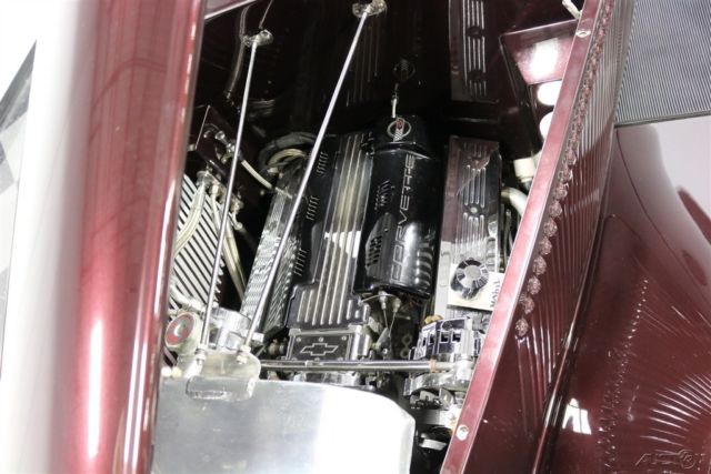 1933 Ford Tudor Sedan - photo 3
