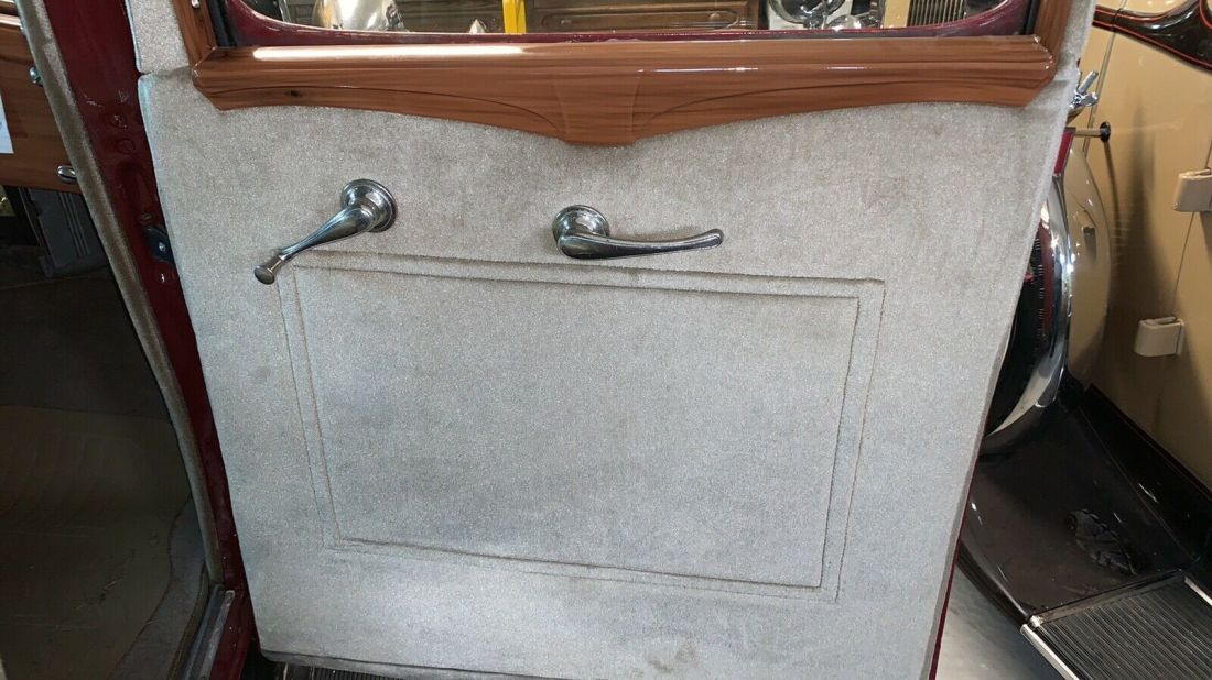 1933 Studebaker 56 Regal - photo 10