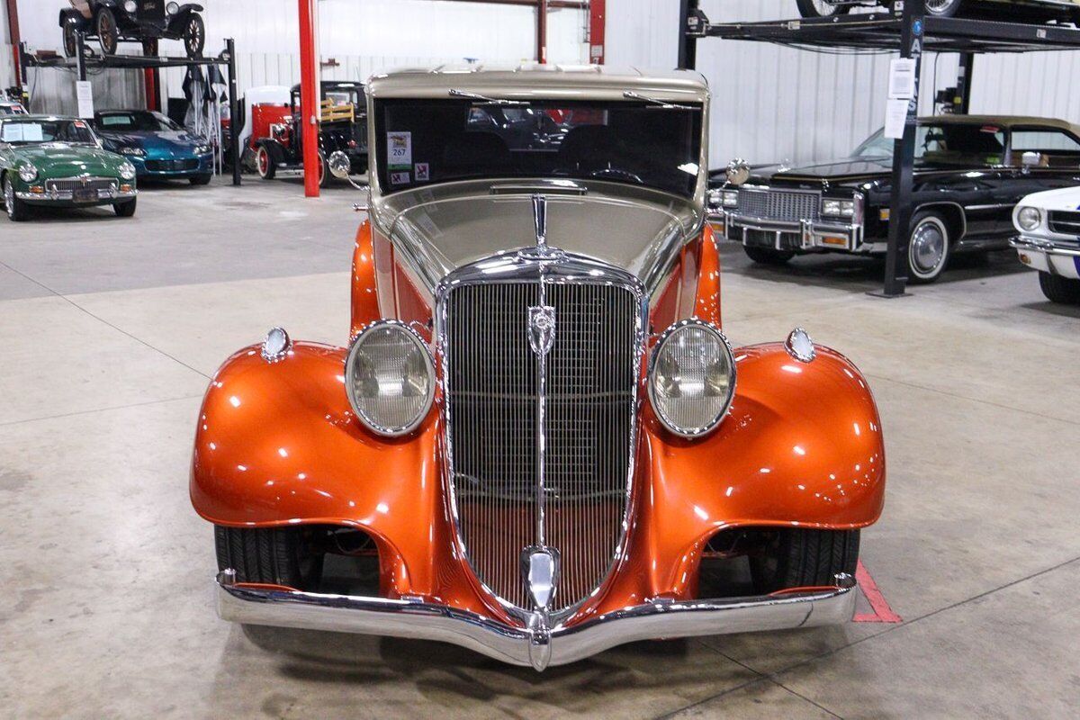 1933 Studebaker Coupe - photo 12