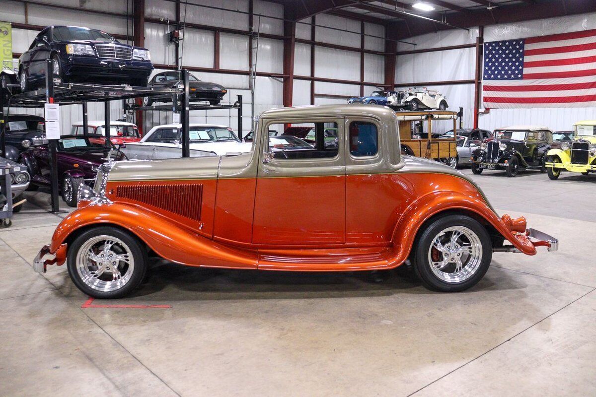 1933 Studebaker Coupe - photo 3
