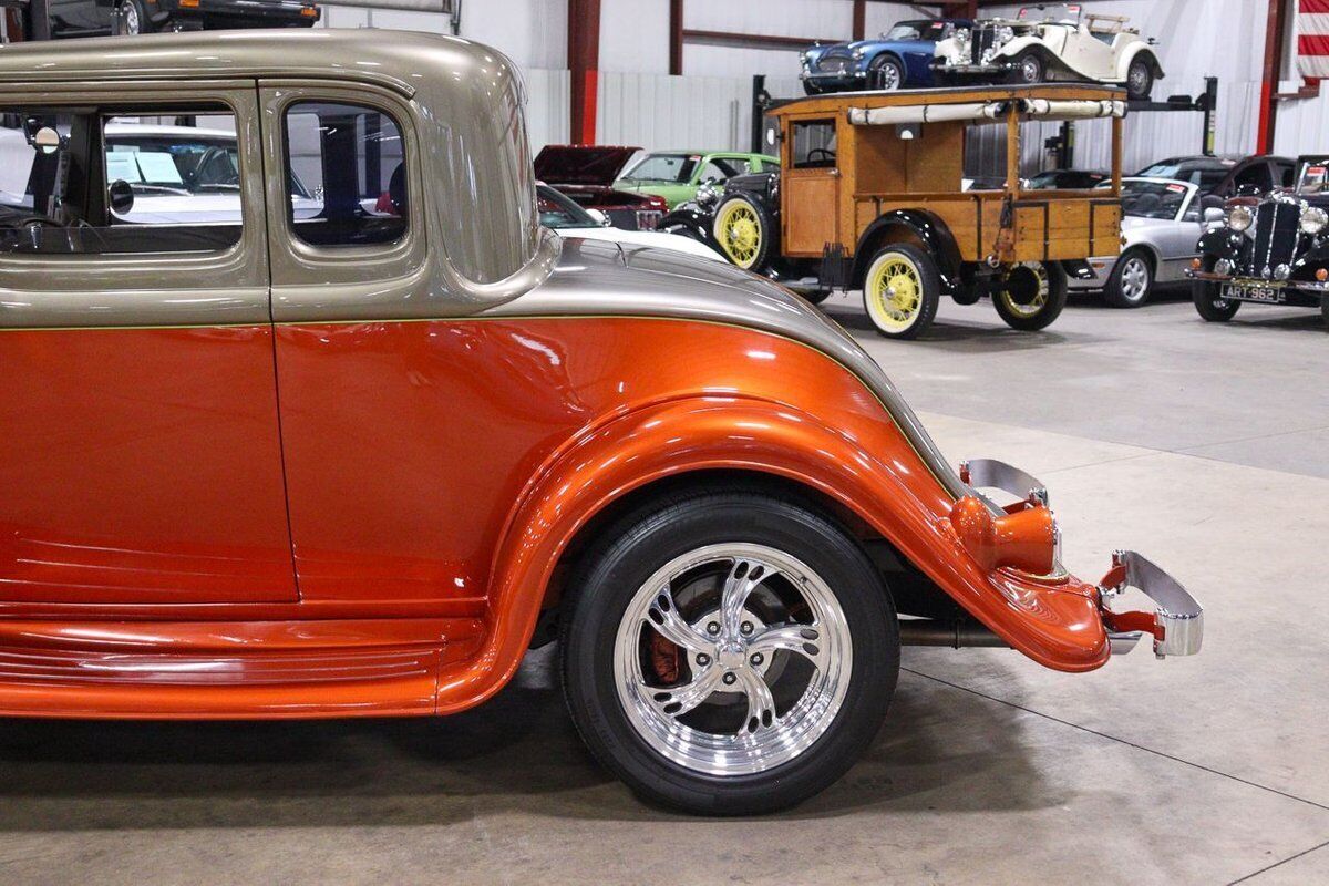 1933 Studebaker Coupe - photo 4