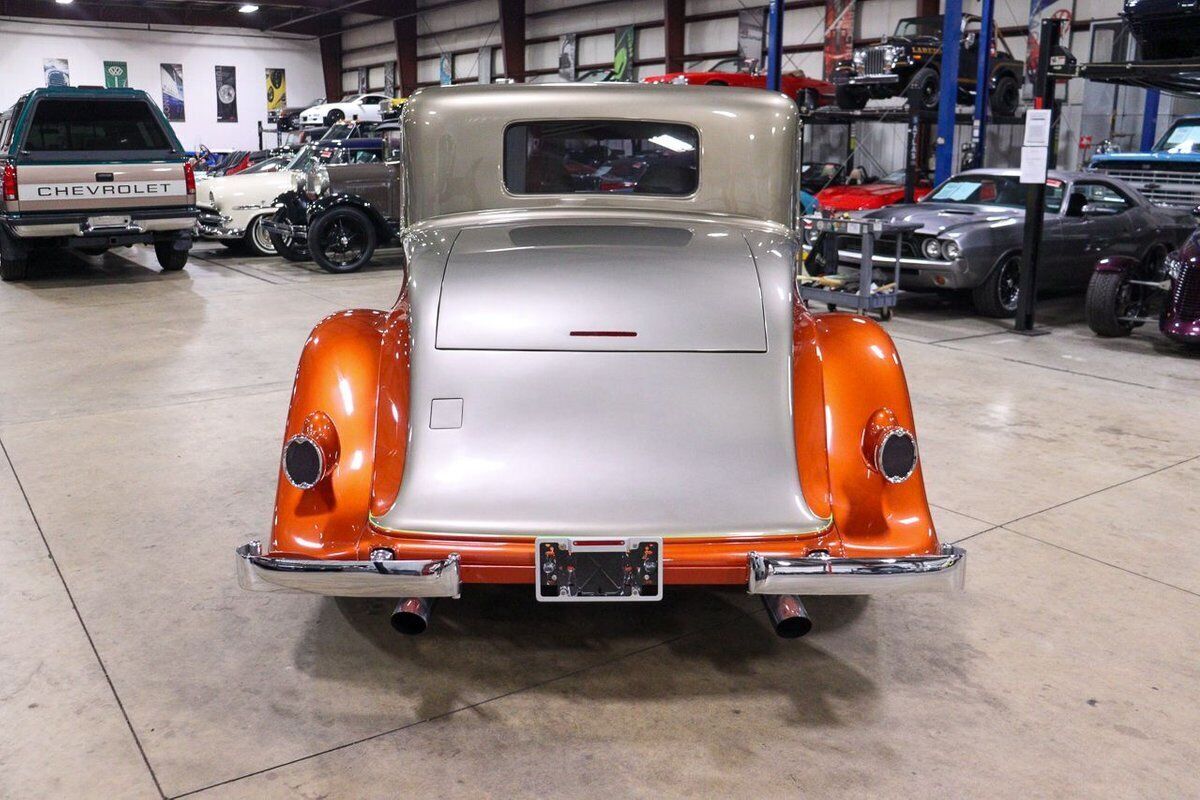 1933 Studebaker Coupe - photo 6