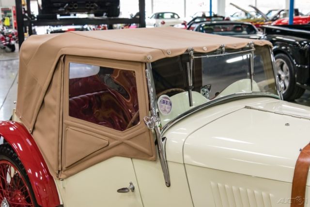 1933 MG Roadster - photo 12