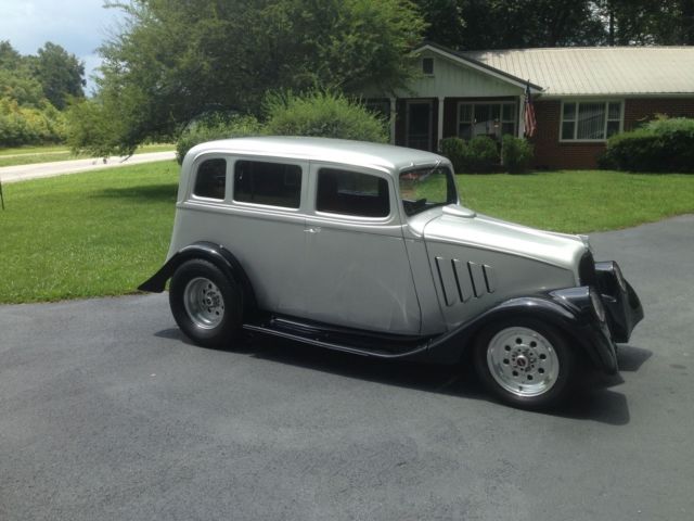 1933 willys 2-door sedan 1933 Willys