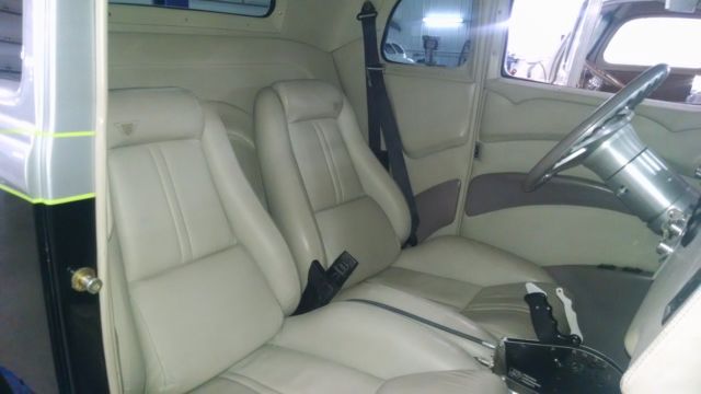 1933 Willys Coupe Gray Leather by Ogden - photo 8