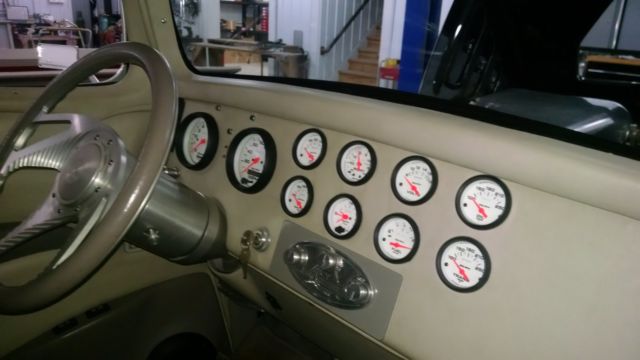 1933 Willys Coupe Gray Leather by Ogden - photo 9