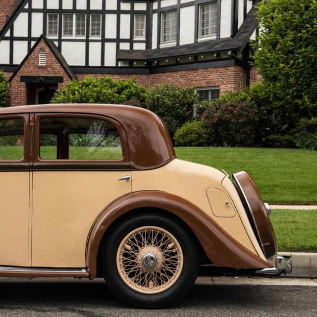 1934 Bentley 3 1/2 Litre Sedan - photo 5