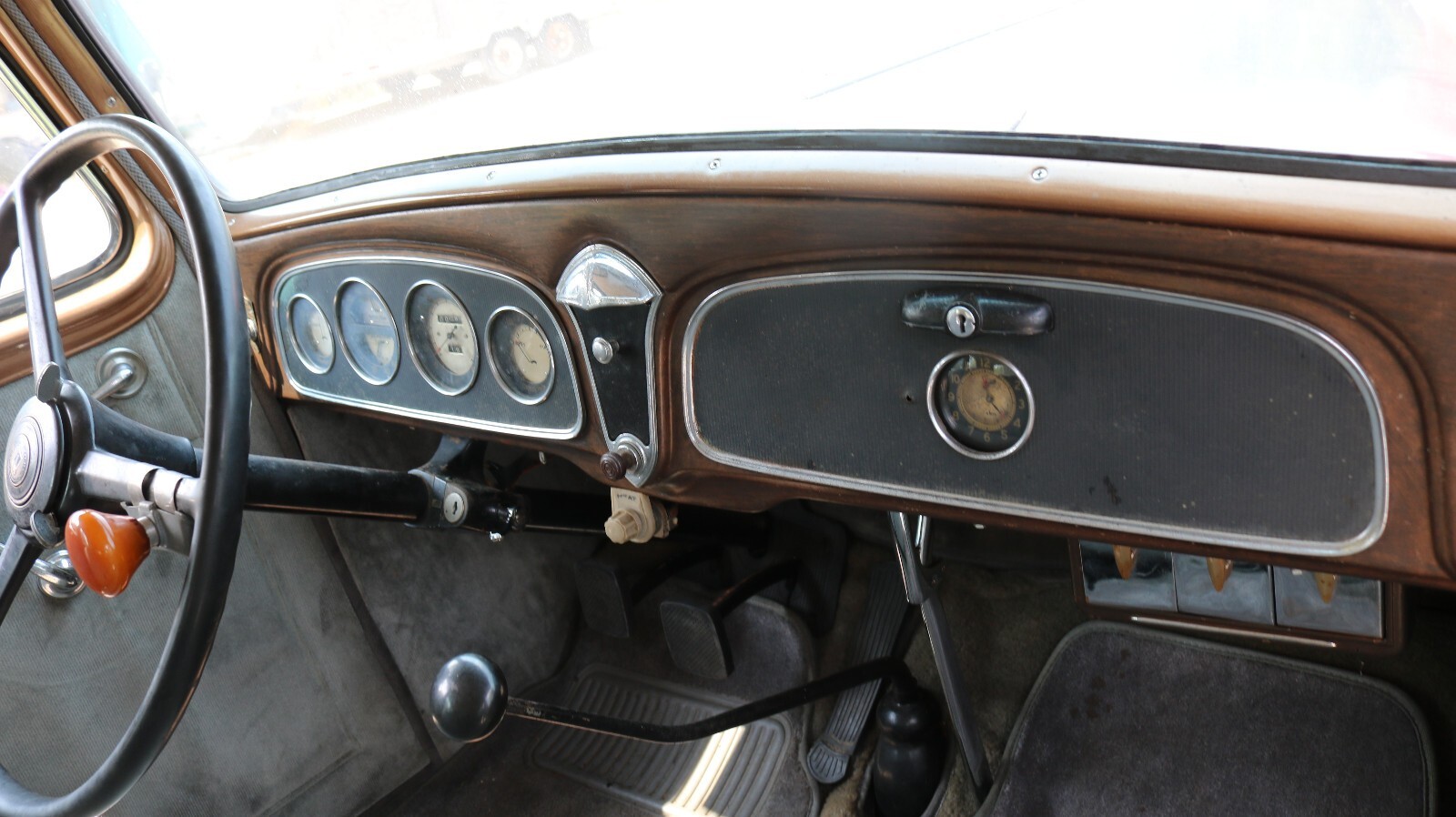 1934 Buick 60 series - photo 8