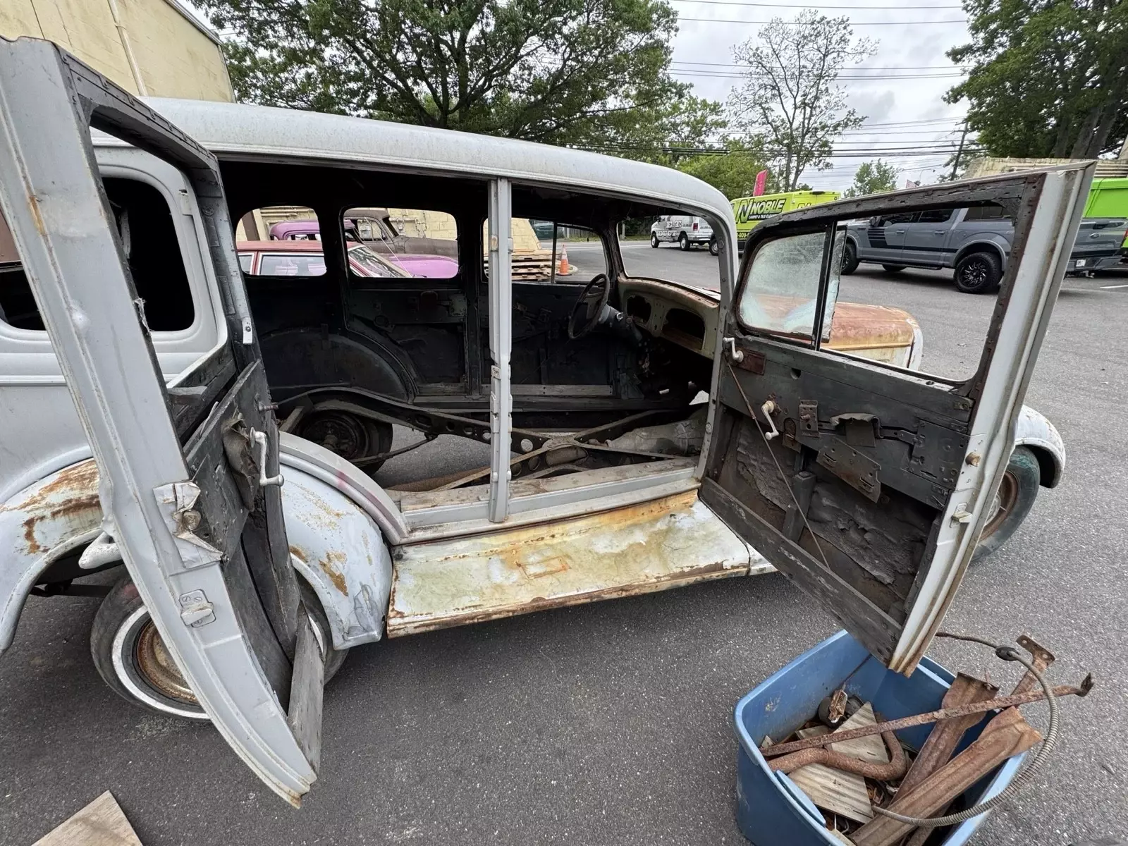 1934 Buick Series 40 suicide doors - photo 4