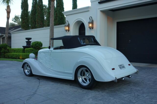 1934 Chevrolet 2 door/convertible - photo 4