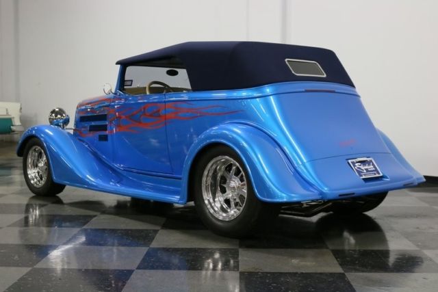 1934 Chevrolet Cabriolet 2 Door Sedan - photo 10