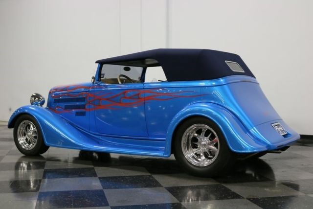1934 Chevrolet Cabriolet 2 Door Sedan - photo 9