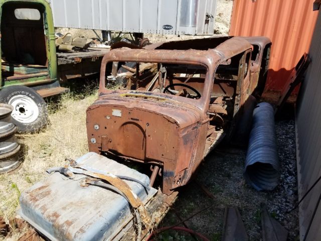 1934 Chevrolet Master Deluxe Touring - photo 4