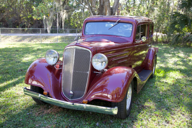 1934 Chevrolet Sedan Deluxe Not 1934 Ford - Custom Interior - photo 2