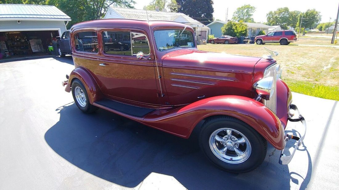 1934 Chevrolet SEDAN - photo 2