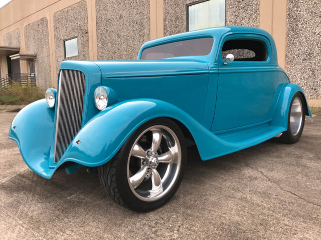 1934 Chevrolet 3 window coupe - photo 3
