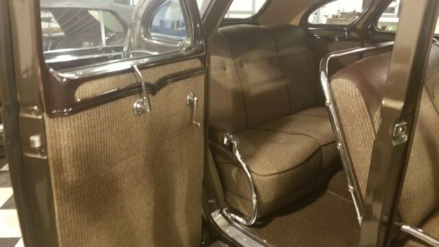 1934 Chrysler Airflow CY - photo 10