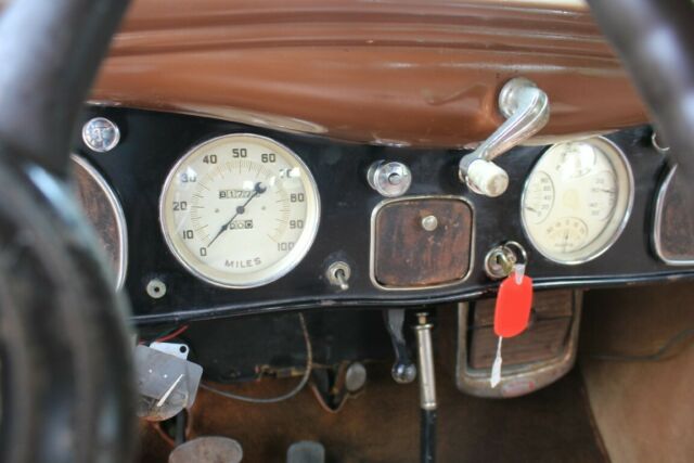 1934 Chrysler CA - photo 13