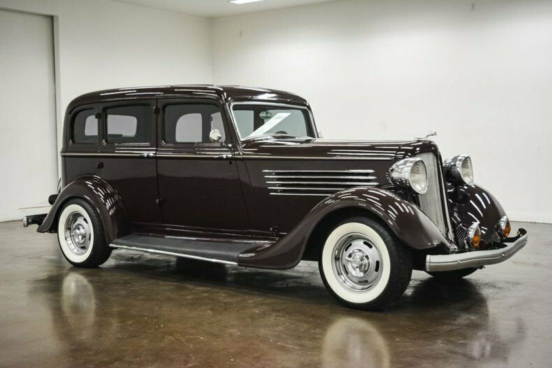 1934 Chrysler CA 971 Miles Royal Maroon Sedan 350 V8 700R4 1934 Chrysler CA