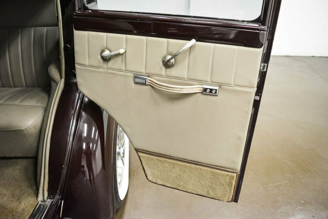1934 Chrysler CA - photo 11