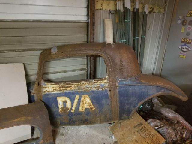 1934 deluxe buisness coupe hotrod ratrod with title 3 window coupe 1934 Chevrolet Chevy Thin