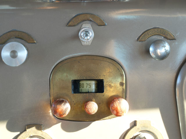 1934 DeSoto Airflow Sedan - photo 11