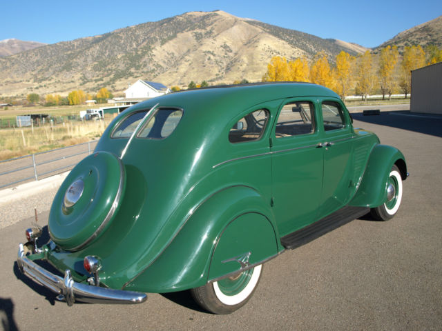 1934 DeSoto Airflow Sedan - photo 4