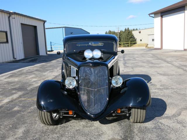1934 Ford 3-Window Coupe $150k Build, 650hp 5-speed - photo 10