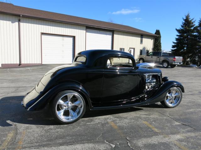 1934 Ford 3-Window Coupe $150k Build, 650hp 5-speed - photo 8