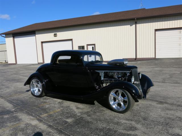 1934 Ford 3-Window Coupe $150k Build, 650hp 5-speed - photo 9
