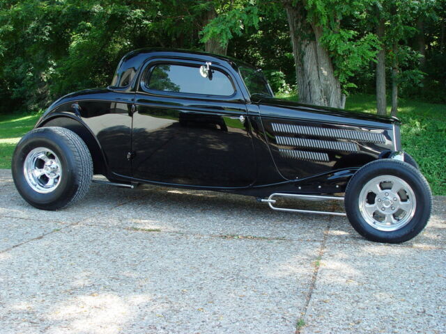 1934 Ford HOT ROD 3 WINDOW COUPE - photo 3