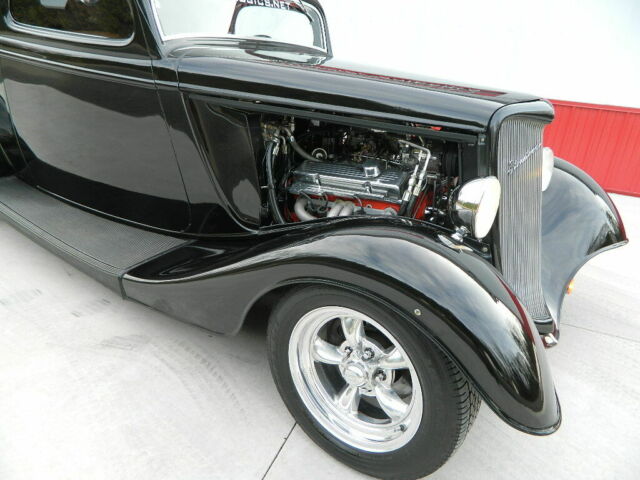 1934 Ford Model A 3 Window - photo 3