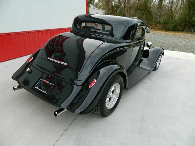 1934 Ford Model A 3 Window - photo 5