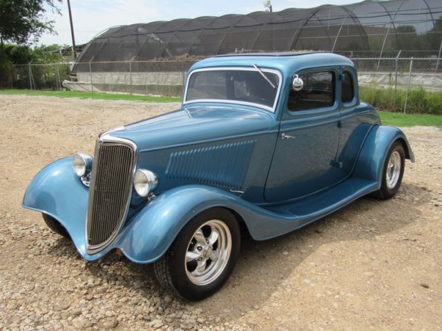 1934 Ford 5 window coupe deluxe - photo 2