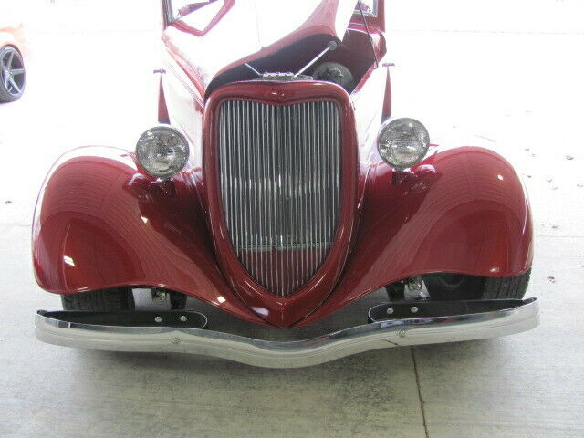 1934 Ford Cabriolet Convertible - photo 2