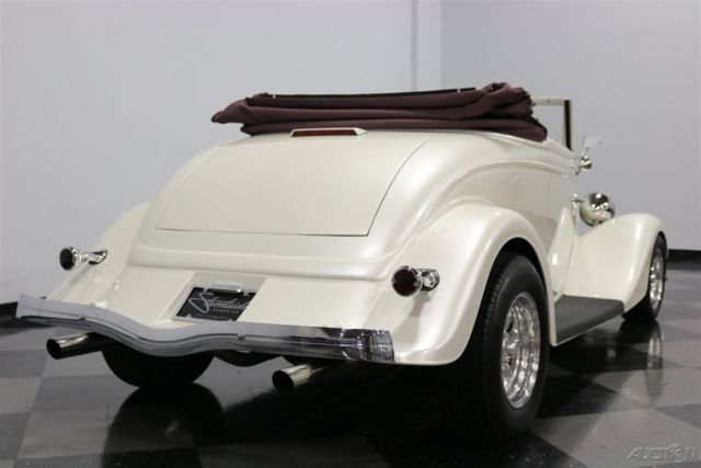 1934 Ford Cabriolet - photo 12