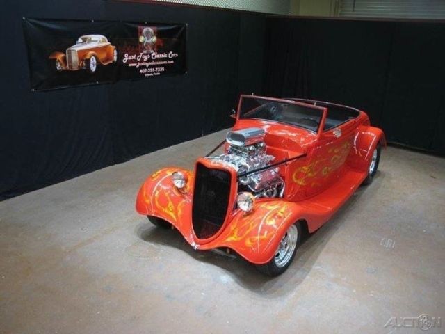 1934 Ford Cabriolet - photo 2
