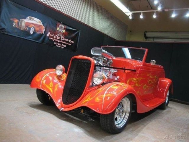1934 Ford Cabriolet - photo 3