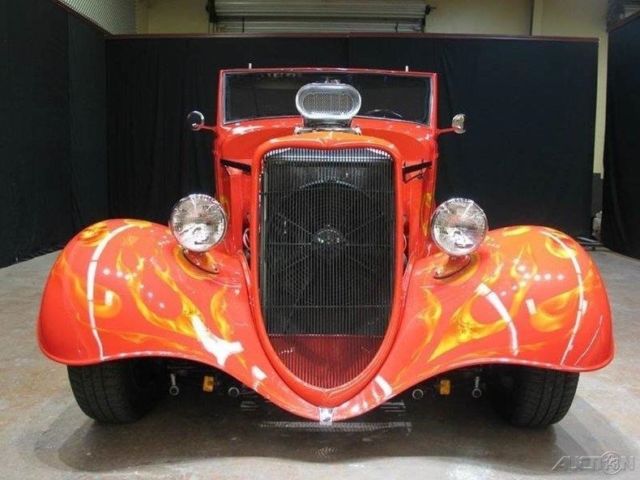 1934 Ford Cabriolet - photo 6