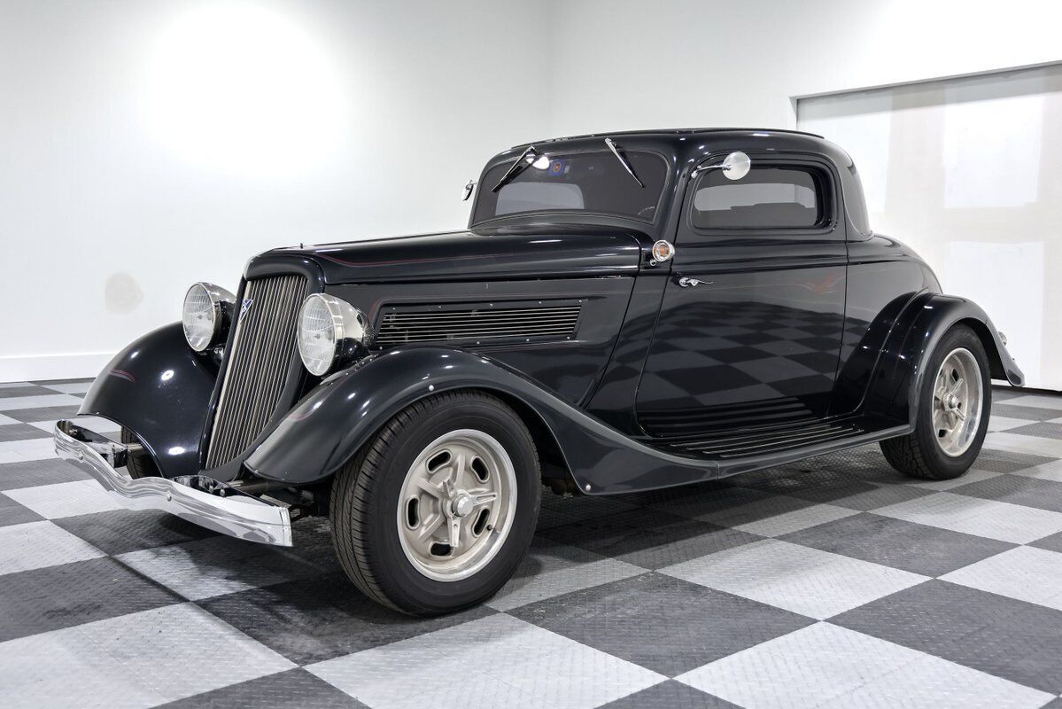 1934 Ford Coupe - photo 3