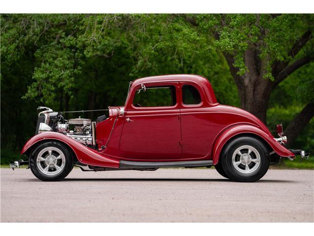 1934 Ford Coupe 1934 Coupe, Steel Body, 350 V8, AC, Beautiful! - photo 8