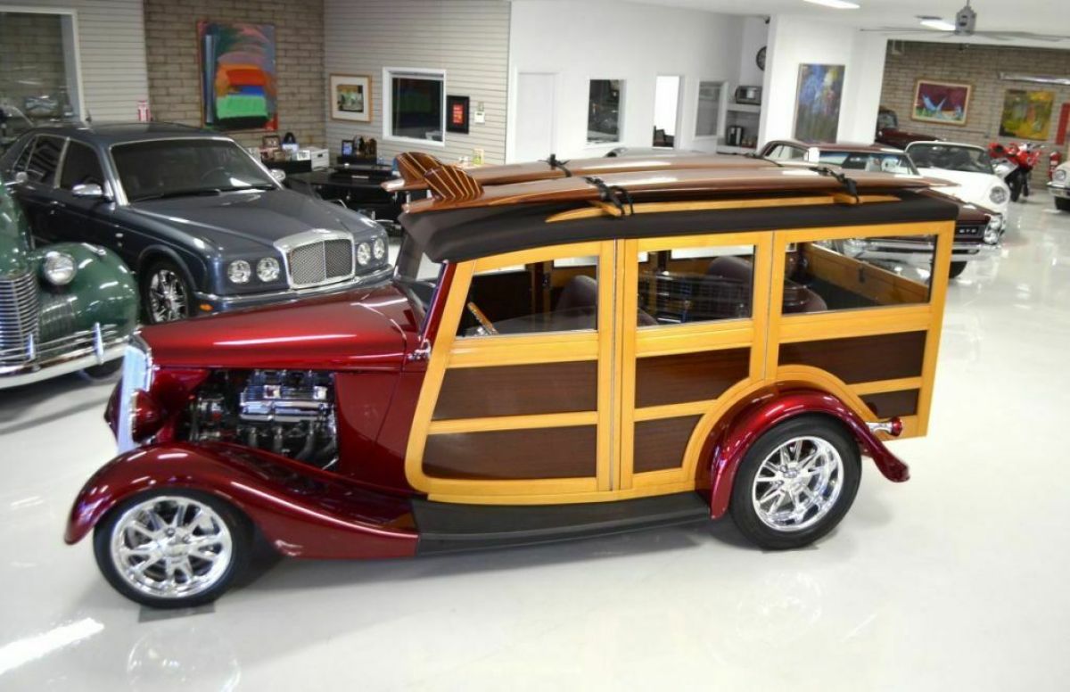 1934 Ford Custom Woodie - photo 4